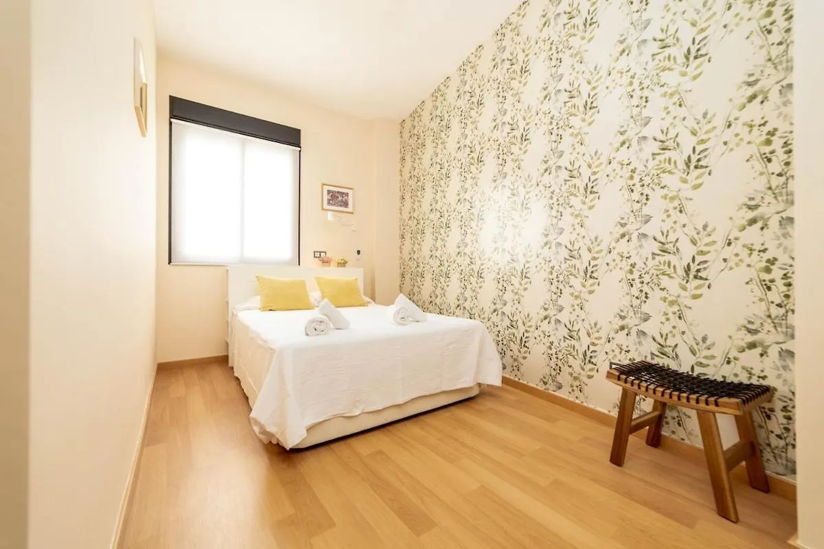 -Malagasunapts- Stylish City Centre Pool&Parking